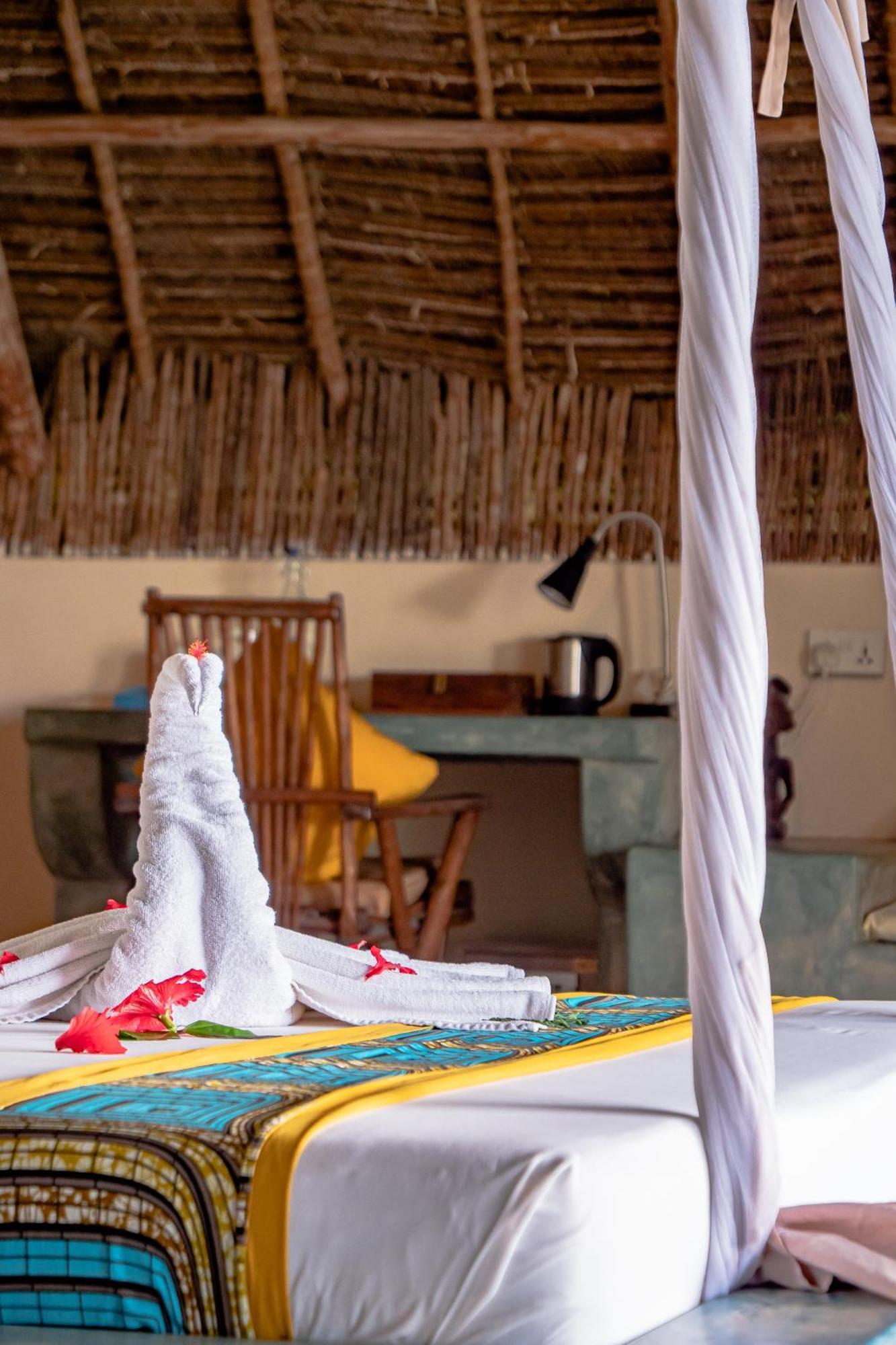 Sunshine Marine Lodge Matemwe  Exterior foto